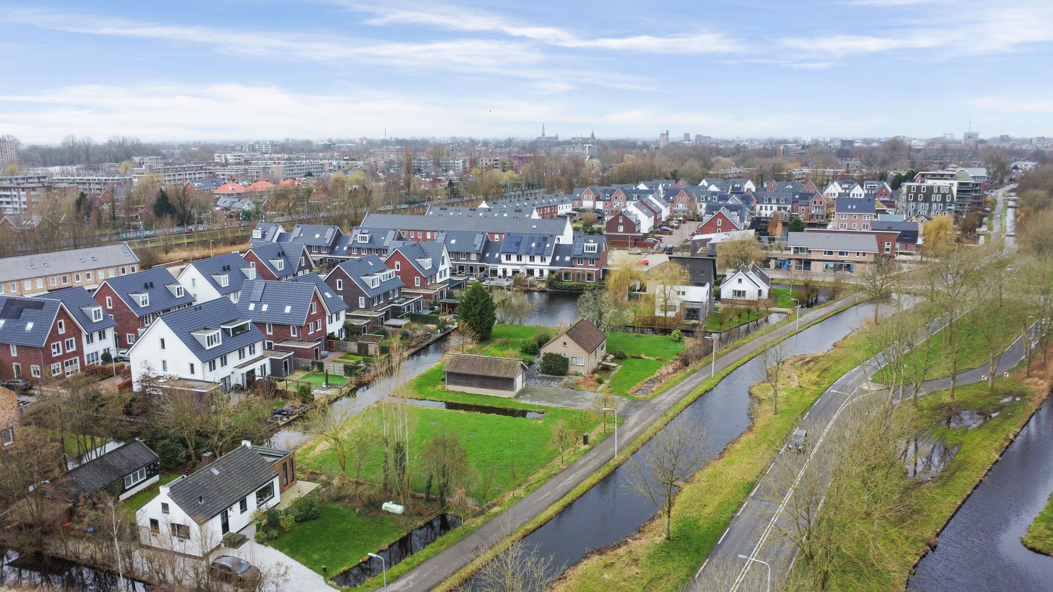Straat in wijk Achterwillens
